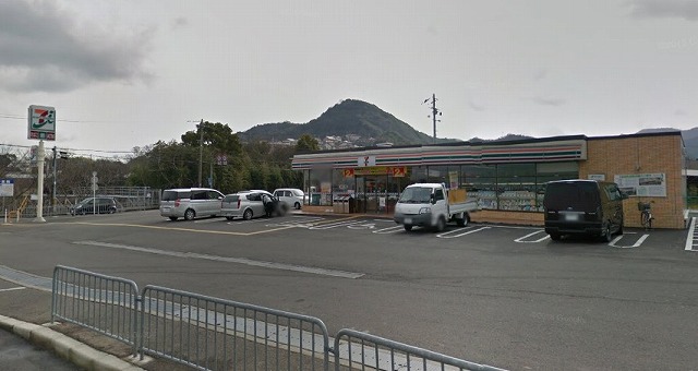 セブンイレブン阪南自然田店