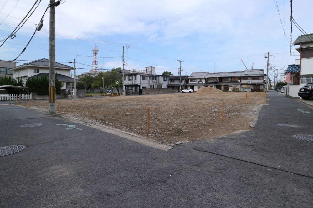 岸城町