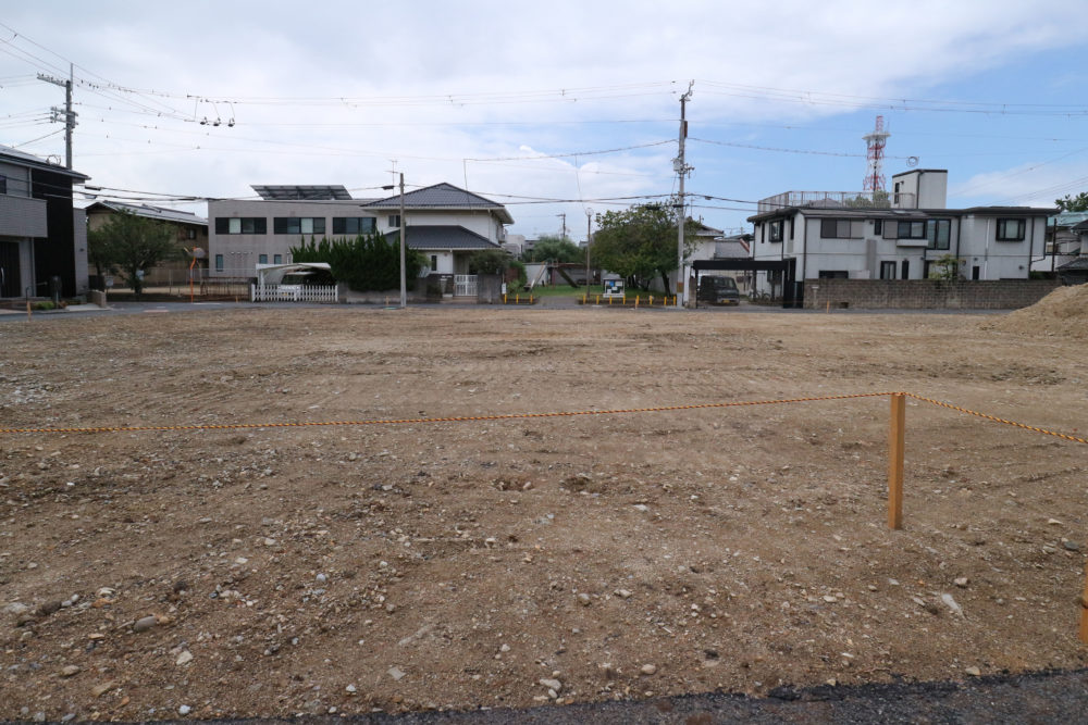 岸城町